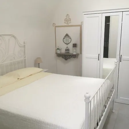 Piazza Matteotti Bed & Breakfast *
